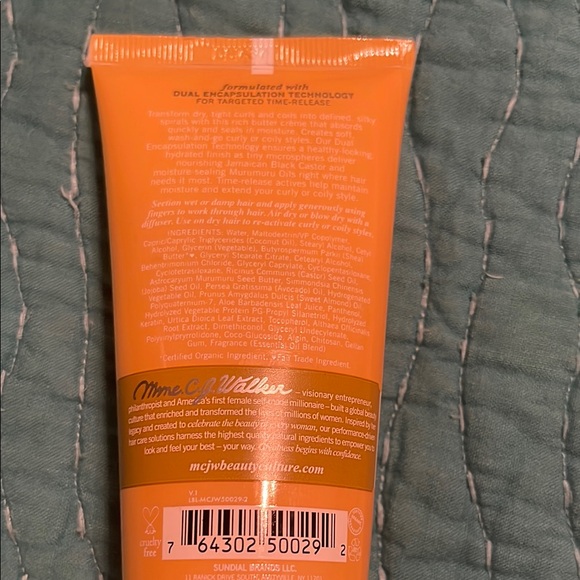 Madam C.J. Walker Curl Enhancing Butter Creme - Picture 4 of 4